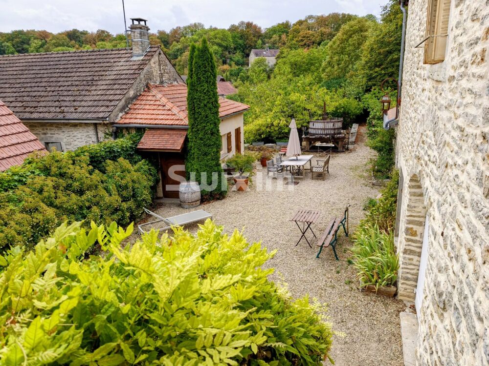 Vente Maison Maison de village en pierre avec gîte. Saint-romain