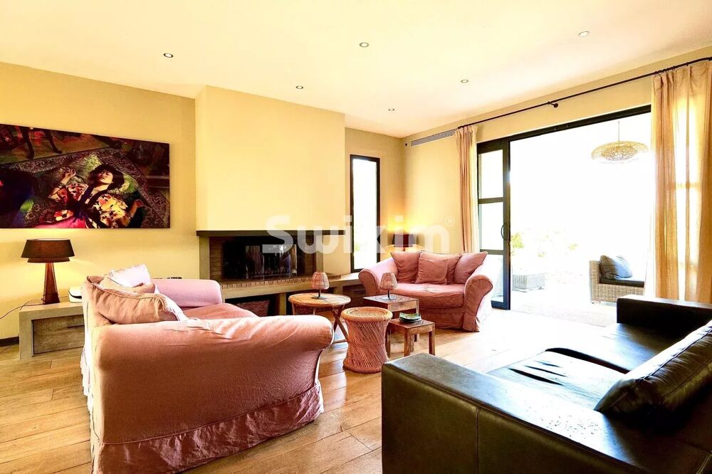 Vente Villa MAISON 4 CHAMBRES TERRAIN PLAT VUE MER Saint-tropez