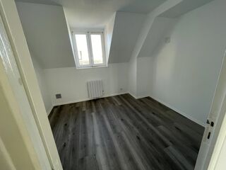  Appartement à louer 3 pièces 55 m²