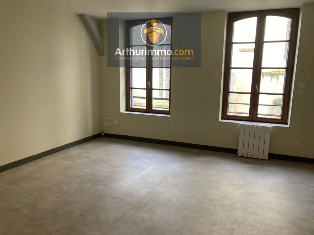JOSSELIN CENTRE APPARTEMENT A LOUER 1 CHAMBRE