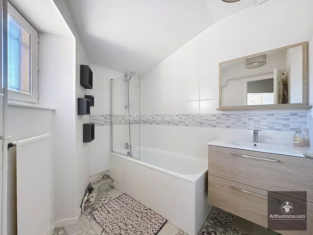 APPARTEMENT T3 MEUBLÉ