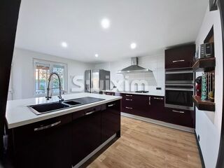  Maison � vendre 8 pi�ces 267 m�