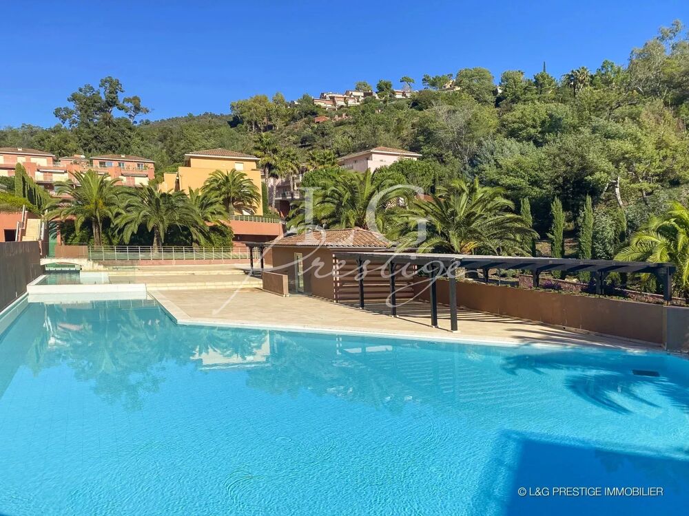 Vente Appartement Villa sur le toit vue Mer avec immense terrasse Théoule-sur-mer