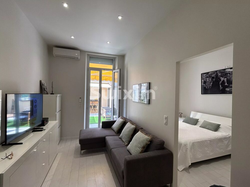 Vente Appartement APPARTEMENT - TERRASSE - CENTRE-VILLE. Cannes
