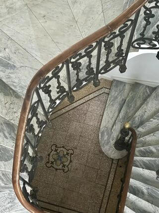  Appartement à vendre 6 pièces 180 m²