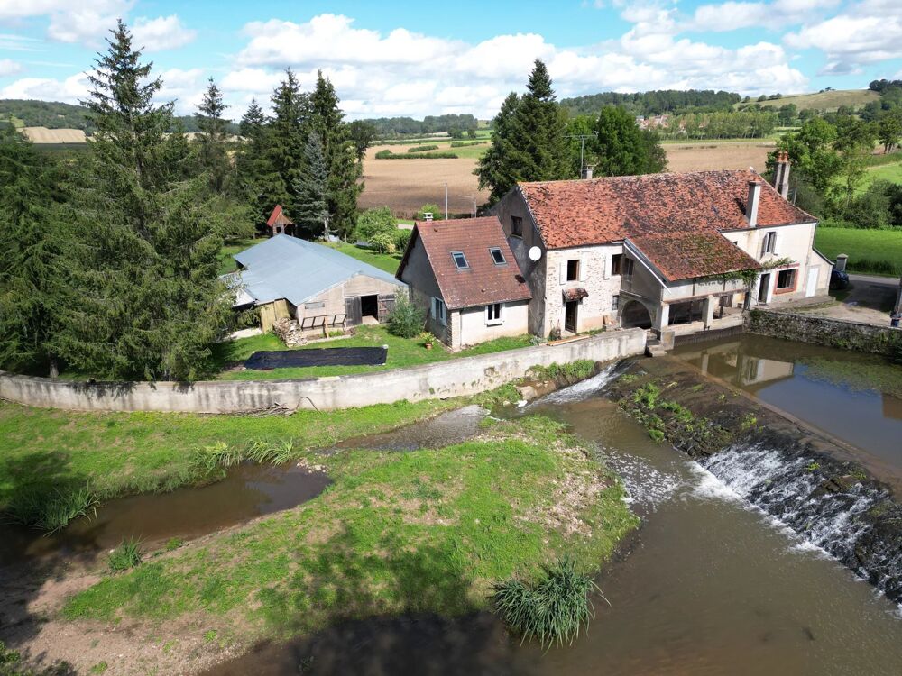En exclusivité , moulin à rénover au coeur de l'Yonne