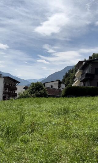 Terrain à vendre 717 m²
