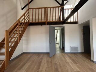  Appartement à louer 2 pièces 37 m²