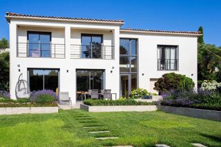  Maison à vendre 10 pièces 270 m²