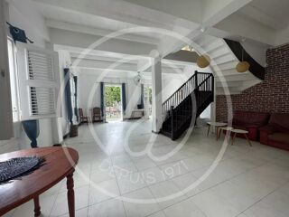  Immeuble à vendre 189 m²