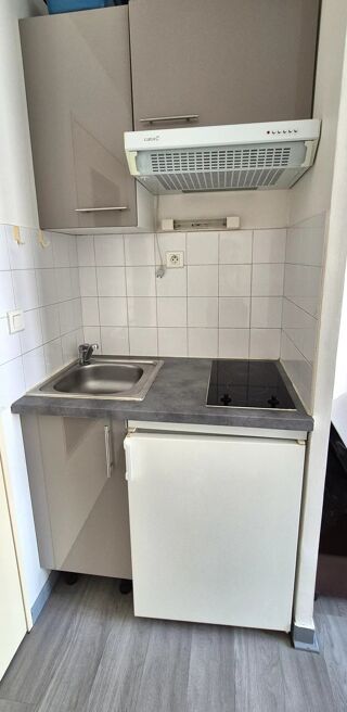  Appartement à louer 1 pièce 20 m²