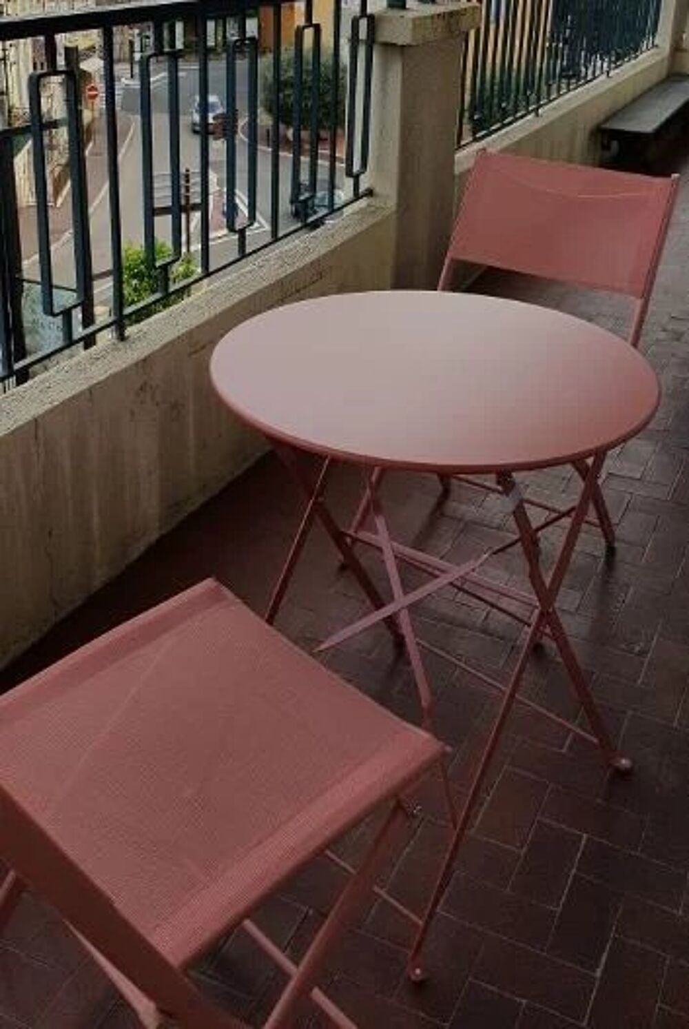 Location Appartement Charmant 2 pièces meublé avec balcon sans vis-à-vis Grasse