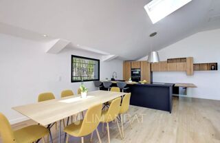 Maison à louer 6 pièces 180 m²