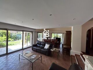  Maison  vendre 6 pices 204 m