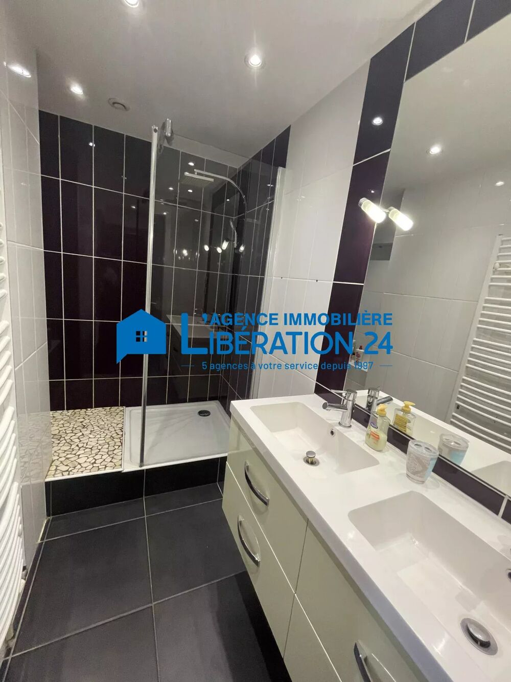 Vente Appartement Appartement 90 m² Séjour 40 m² Traversant Centre ville Le chambon-feugerolles