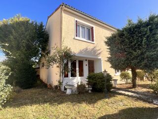  Maison  vendre 9 pices 150 m