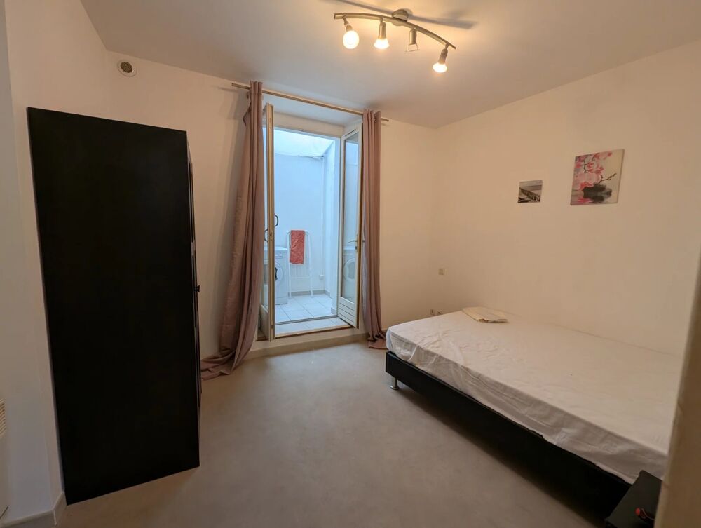 Location Appartement Appartement type 2 rez-de-chaussée Arles
