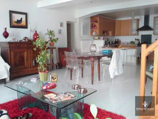  Appartement  vendre 7 pices 220 m