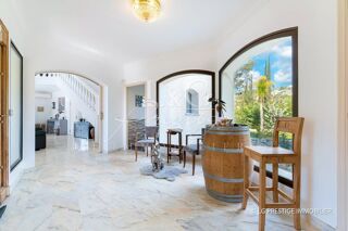  Maison � vendre 7 pi�ces 296 m�