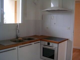  Appartement à louer 5 pièces 116 m²