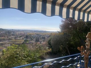  Maison � vendre 5 pi�ces 220 m�