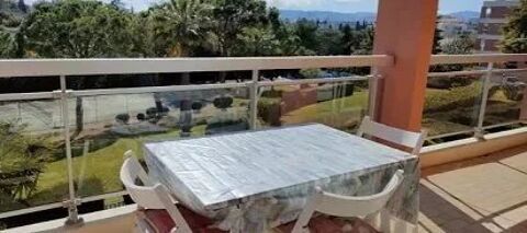 Appartement 2 pièces 900 Antibes (06600)