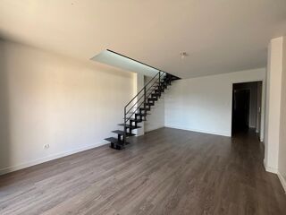  Appartement � louer 4 pi�ces 80 m�
