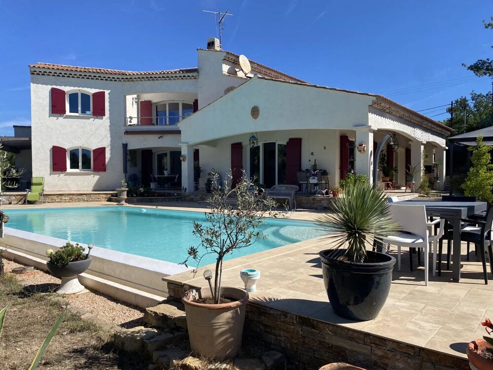 Vente Maison Élégance provençale, volumes généreux et prestations de qualité Flayosc