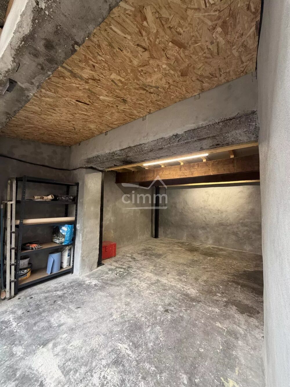 Location Parking/Garage Garage avec toilette Oraison
