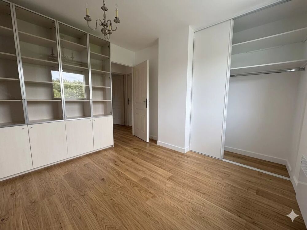 Location Appartement ? À LOUER : Superbe appartement dernier étage la Roselière Saint-martin-boulogne