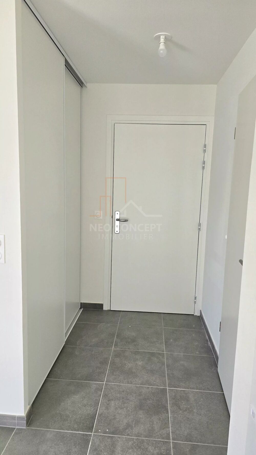 Location Appartement -- Très beau 2 pièces neuf avec terrasse et jardin -- Truchtersheim