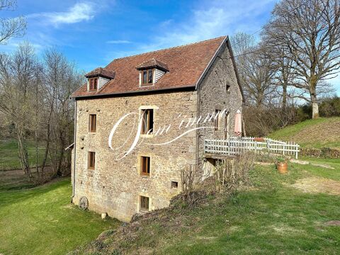   En exclusivit, Bourgogne : ancien moulin avec environ 6 hectare Maison - 6 pice(s) - 191 m