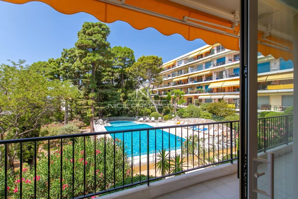 CAP D'AIL : Appartement 3 pièces avec terrasses, à rénover, dans