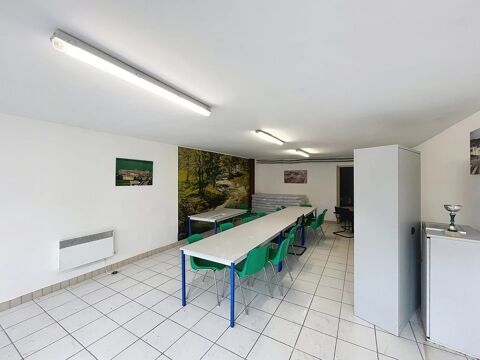   Local commercial 223 m² – ANIZY LE GRAND 