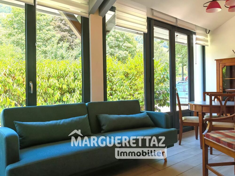 T2 avec belle terrasse à Taninges