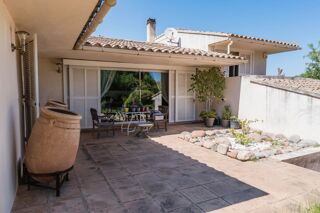  Maison  vendre 6 pices 215 m