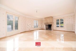  Villa � vendre 15 + pi�ces 480 m�