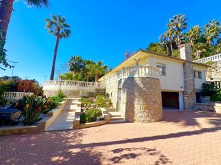  Maison � vendre 10 pi�ces 225 m�