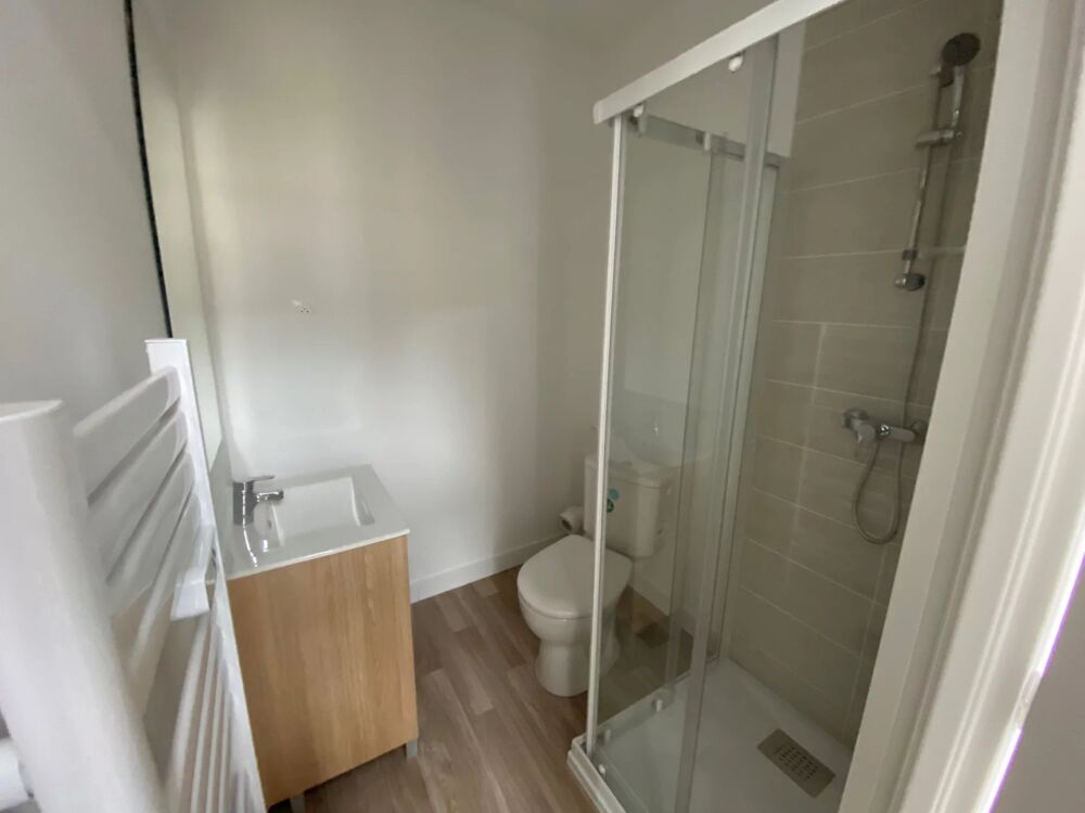 Location Appartement studio Saint-Quentin Saint-quentin