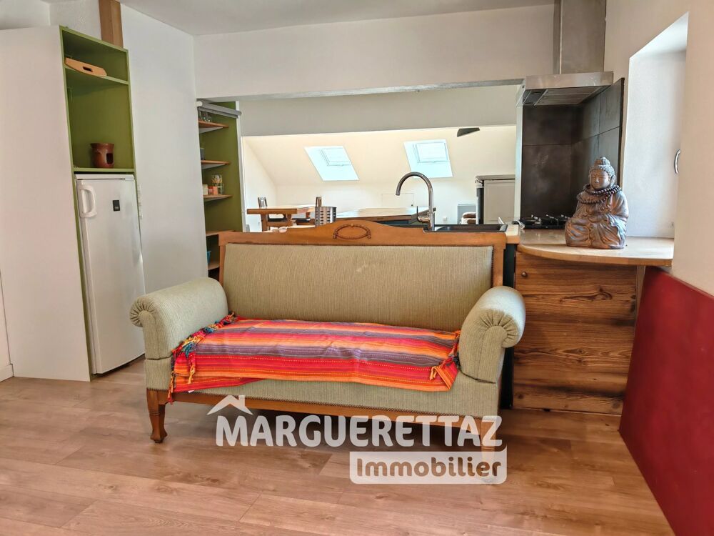 Vente Appartement Loft 65 m² au centre de Taninges Taninges