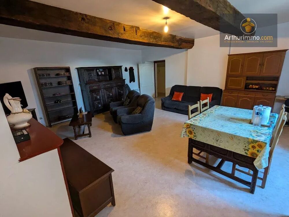 JOSSELIN CENTRE APPARTEMENT T3