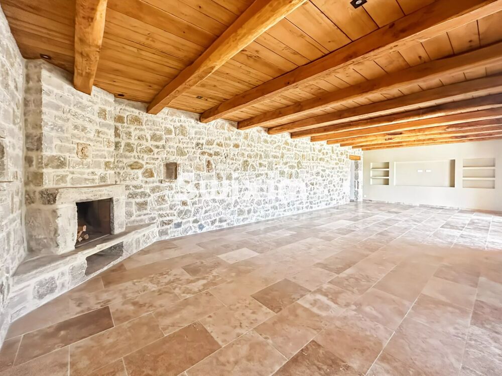 Vente Villa Villa en pierre au coeur de la nature Goudargues