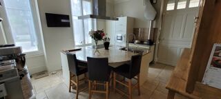  Maison à vendre 9 pièces 222 m²