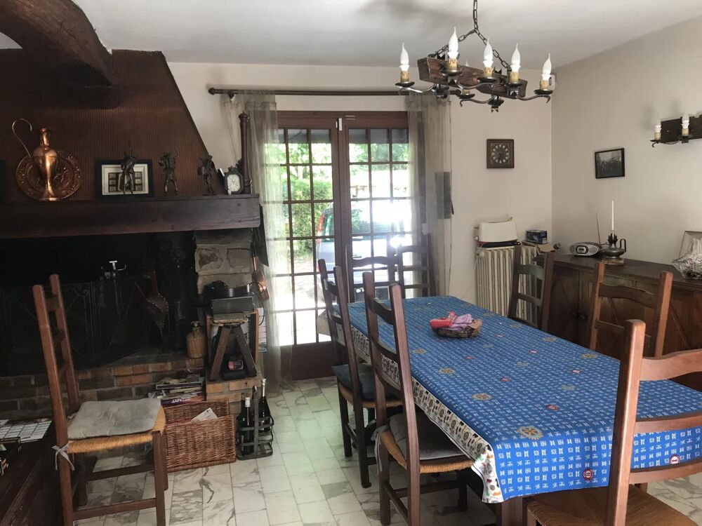 à vendre  Villa Noisy-sur-École (77123)