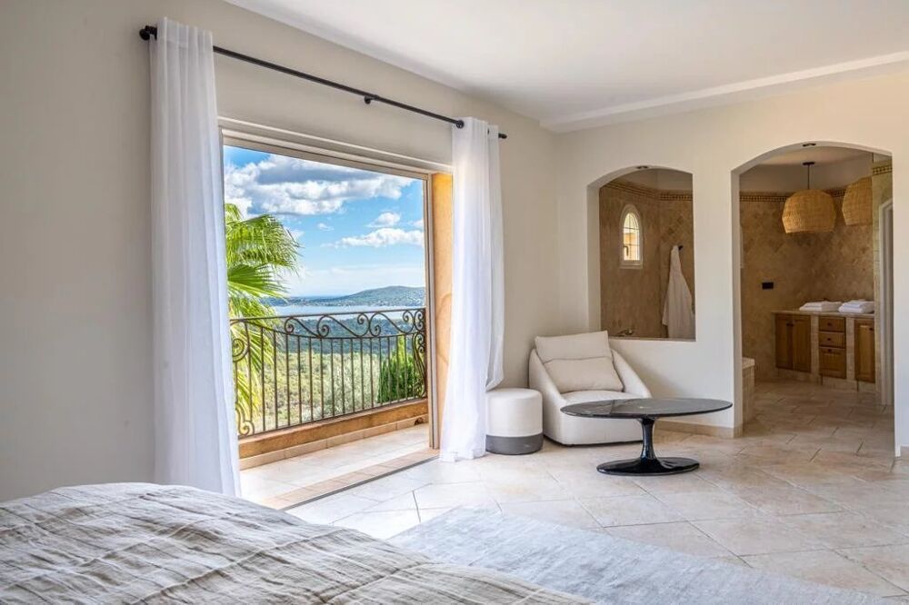 à vendre  Maison Grimaud (83310)