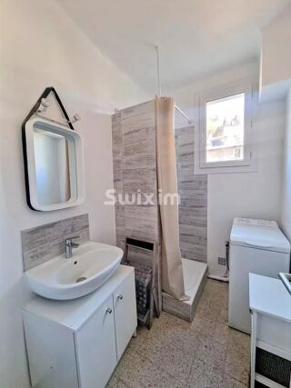  Immeuble � vendre 4 pi�ces 66 m�