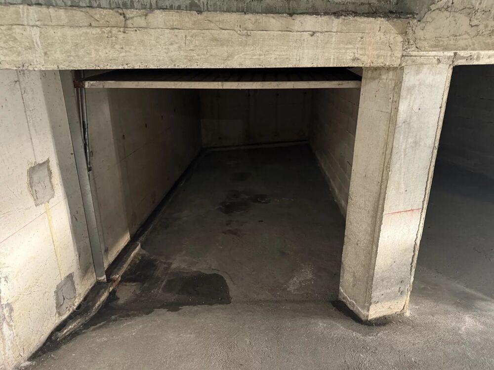 Vente Parking/Garage Garage à Vendre Montélimar
