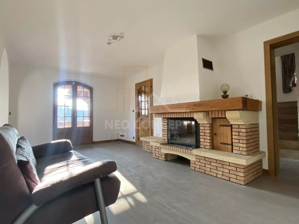Location Maison Maison 7 pièces 190 m² sur 6.5 ares + terrasse &garages Schleithal