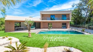  Villa � vendre 8 pi�ces 288 m�