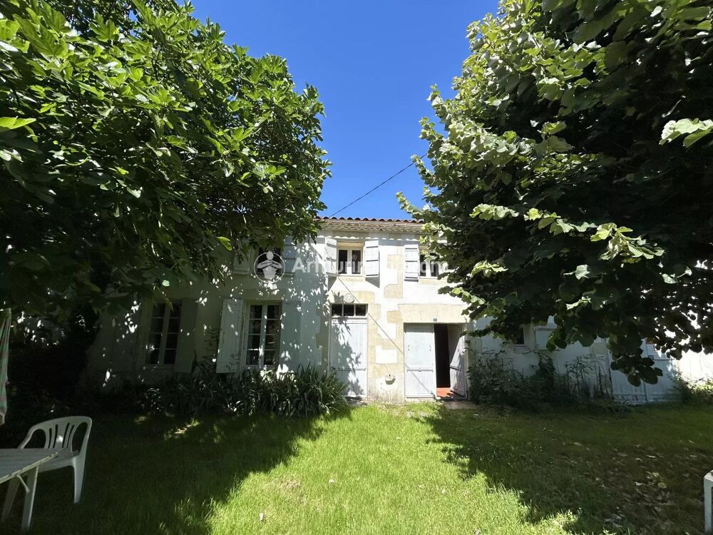 10 mns nord Saint Jean d'Angély